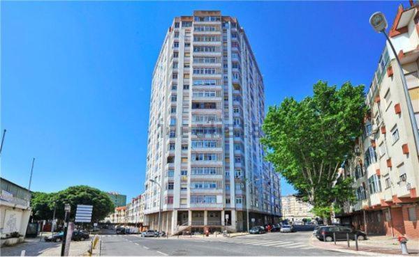 In Bed With Lisbon 15E Apartment อามาโดรา ภายนอก รูปภาพ